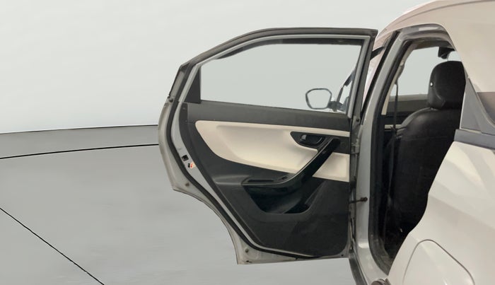 2024 Tata NEXON PURE 1.2 PETROL, CNG, Manual, 20,829 km, LHS Rear Door