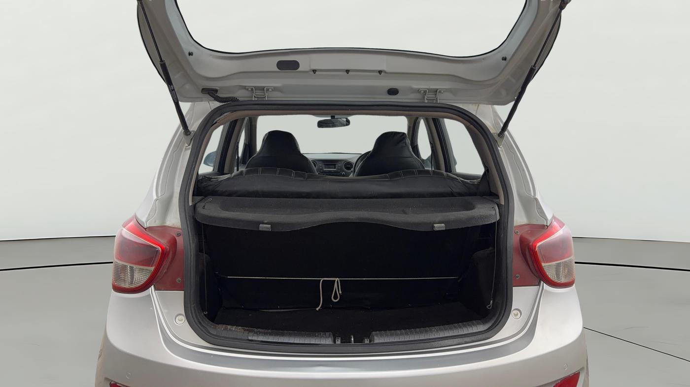 2015 Hyundai Grand i10 SPORTZ 1.2 KAPPA VTVT, Petrol, Manual, 41,745 km, Boot Open Zoomed View