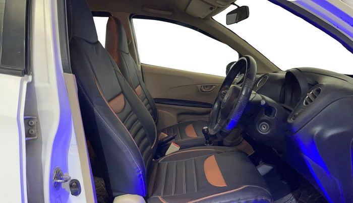 2015 Honda Amaze 1.2L I-VTEC S, Petrol, Manual, 1,22,963 km, Right Side Front Door Cabin