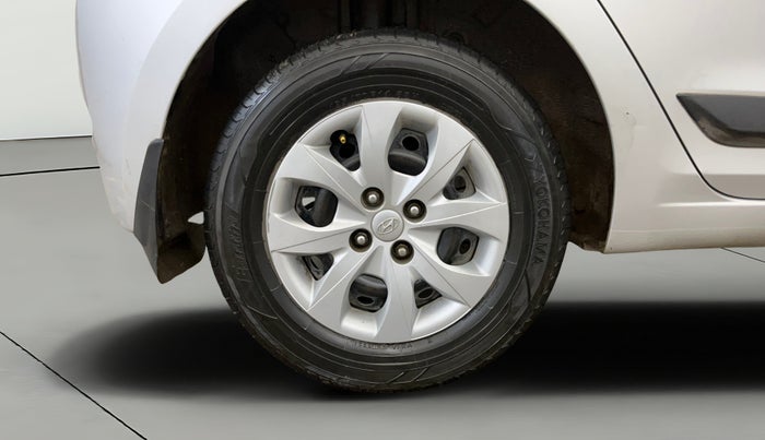 2017 Hyundai Elite i20 SPORTZ 1.2, Petrol, Manual, 77,465 km, Right Rear Wheel