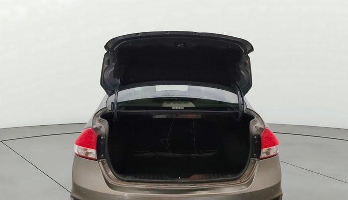 2019 Maruti Ciaz SIGMA 1.5 SHVS MT  PETROL, Petrol, Manual, 75,428 km, Boot Door Open