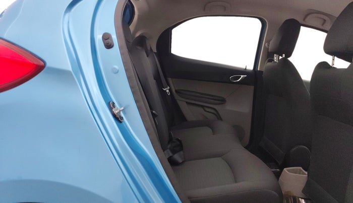 2016 Tata Tiago XZ PETROL, Petrol, Manual, 19,088 km, Right Side Rear Door Cabin