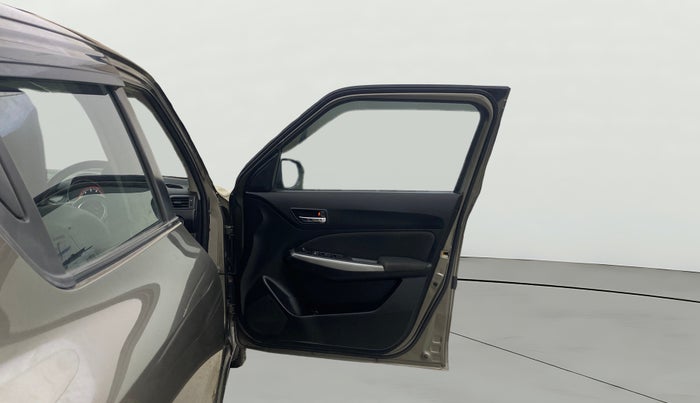 2018 Maruti Swift ZXI AMT, Petrol, Automatic, 48,561 km, RHS Front Door