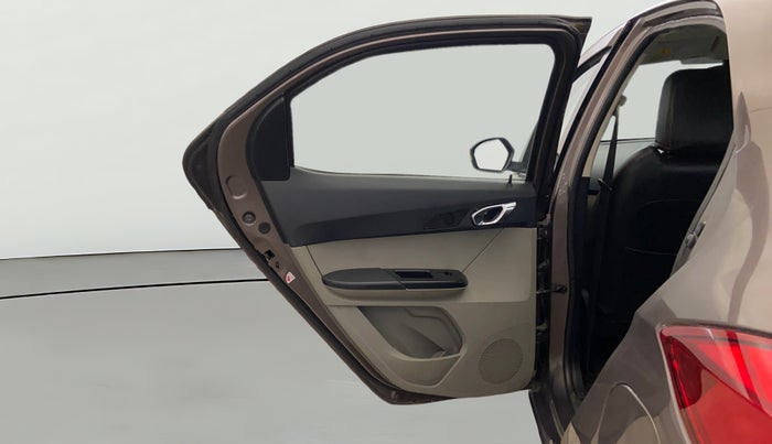 2018 Tata Tiago XZ PETROL, Petrol, Manual, 63,748 km, LHS Rear Door