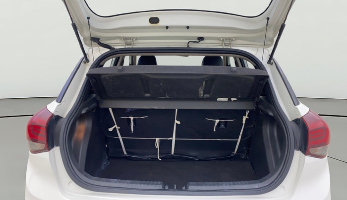 2019 Hyundai Elite i20 ASTA 1.2 (O), Petrol, Manual, 80,663 km, Boot Open Zoomed View