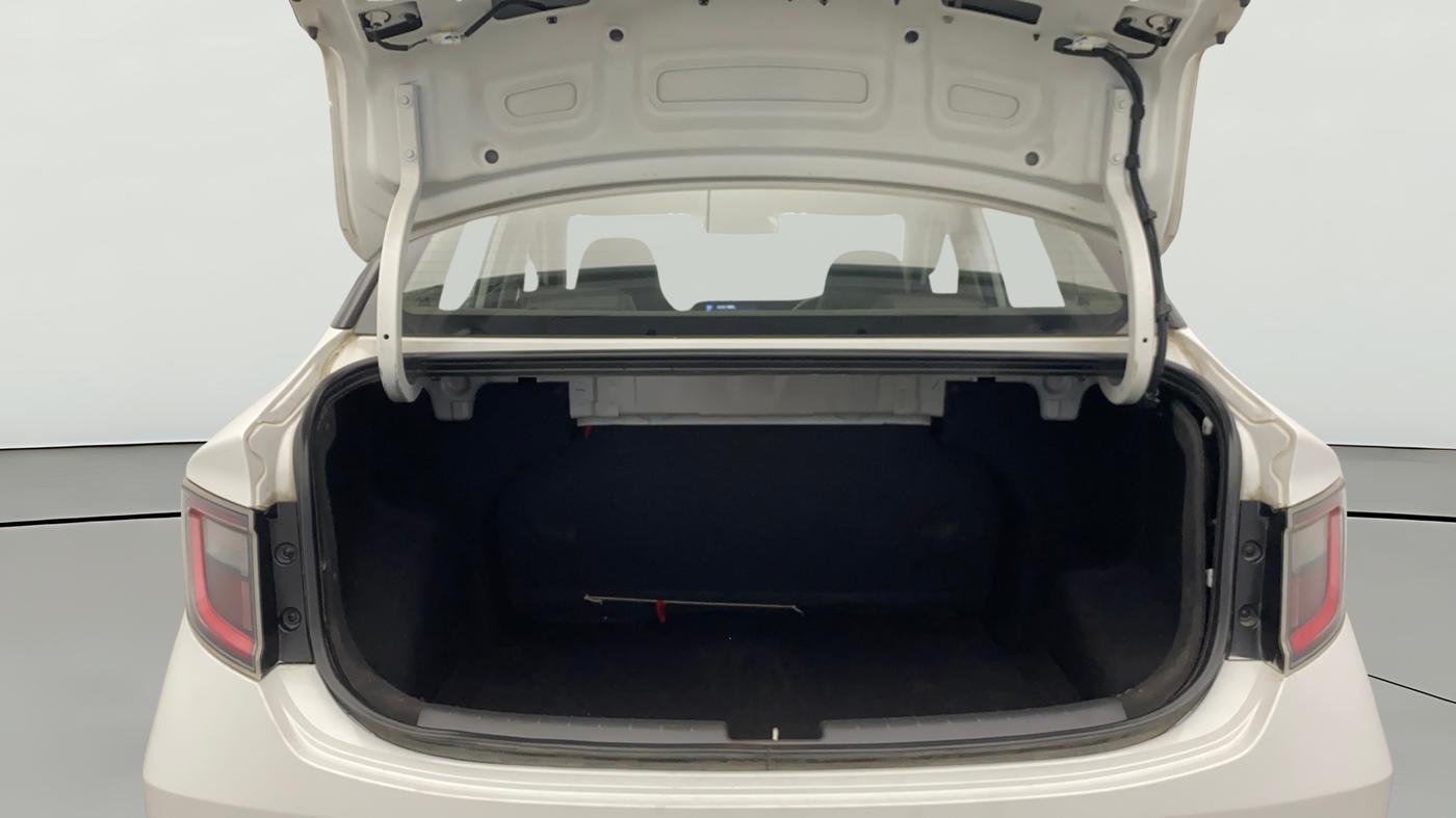 2020 Hyundai AURA SX PLUS 1.2 AMT CRDI, Diesel, Automatic, 66,459 km, Boot Open Zoomed View