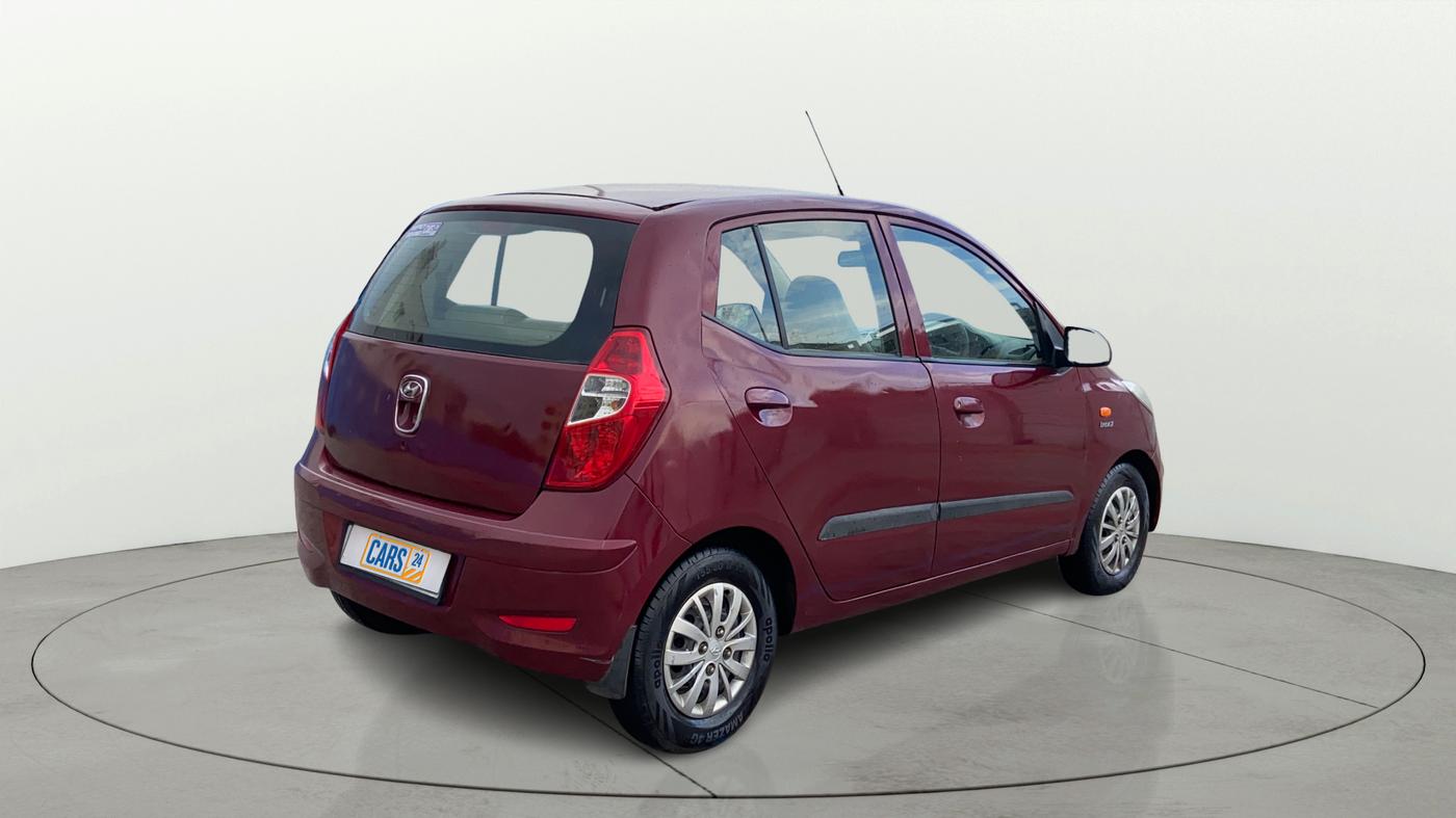 2016 Hyundai i10 SPORTZ 1.1, Petrol, Manual, 1,02,064 km, Right Back Diagonal