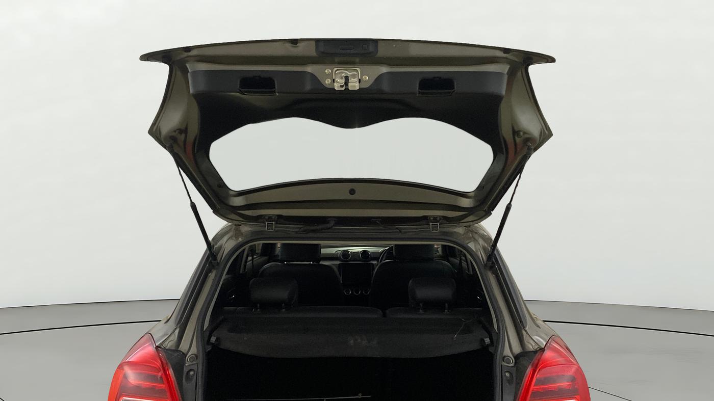 2021 Maruti Swift ZXI PLUS, Petrol, Manual, 25,609 km, Boot Door Open