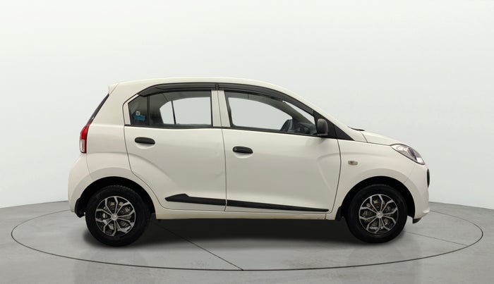 2019 Hyundai NEW SANTRO ERA, Petrol, Manual, 1,42,056 km, Right Side View