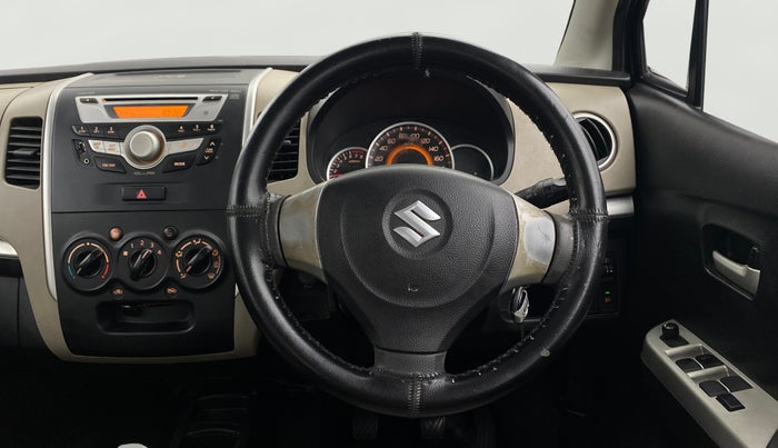2014 Maruti Wagon R 1.0 VXI, Petrol, Manual, 42,704 km, Steering Wheel Close Up