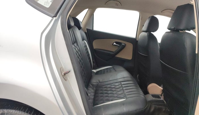 2015 Volkswagen Polo HIGHLINE1.2L, CNG, Manual, 83,337 km, Right Side Rear Door Cabin