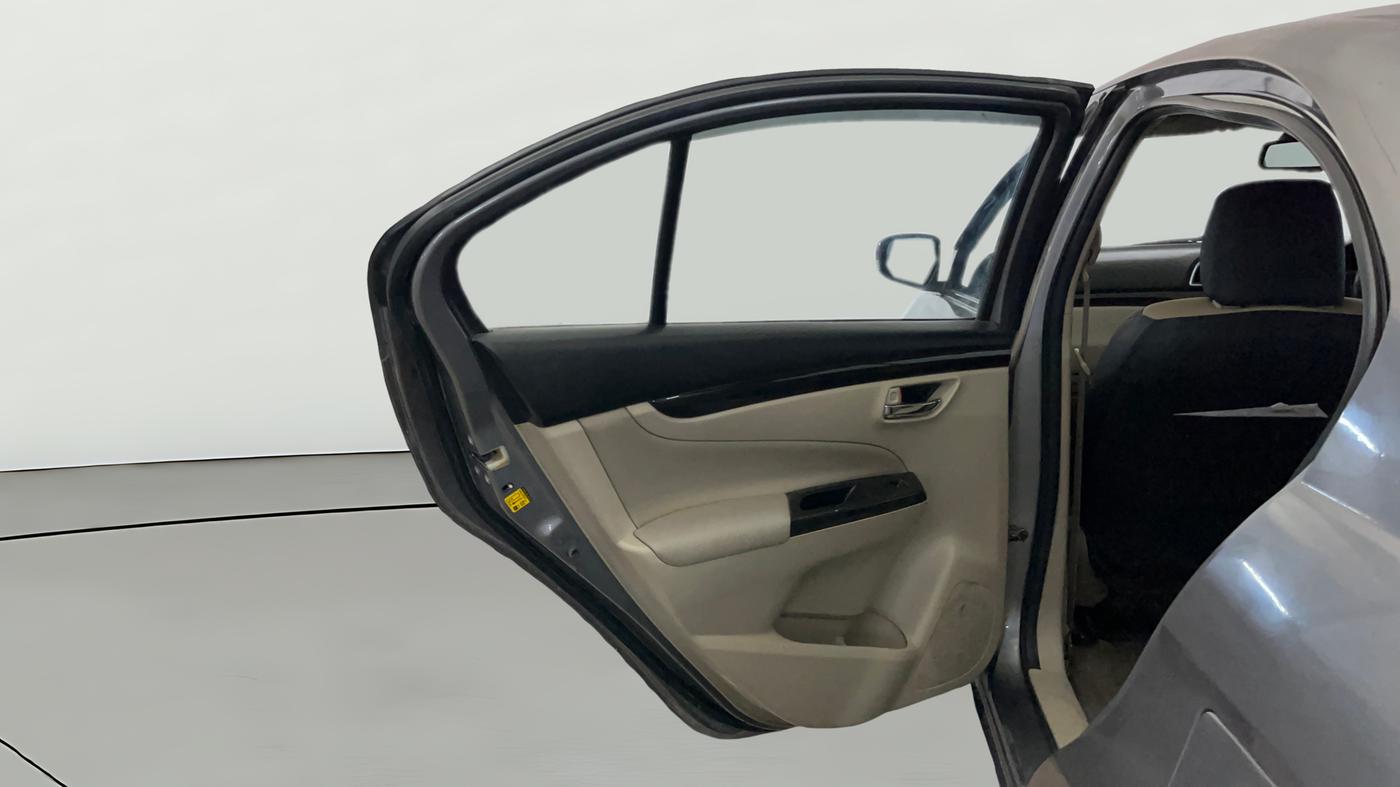 2017 Maruti Ciaz ALPHA 1.4 PETROL, CNG, Manual, 75,352 km, LHS Rear Door