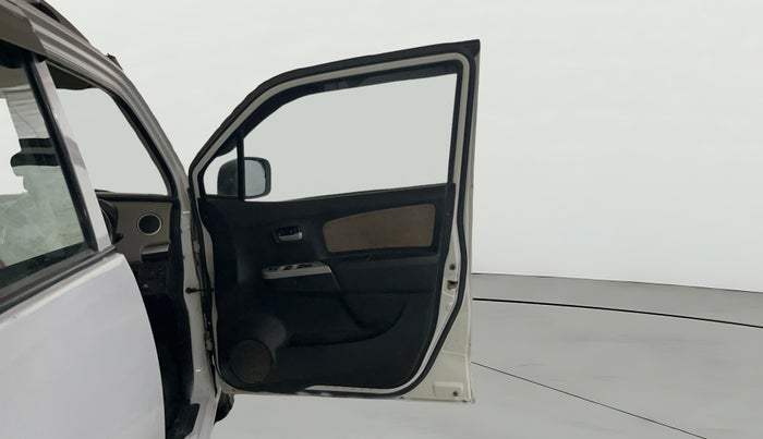 2015 Maruti Wagon R 1.0 VXI, CNG, Manual, 81,909 km, RHS Front Door