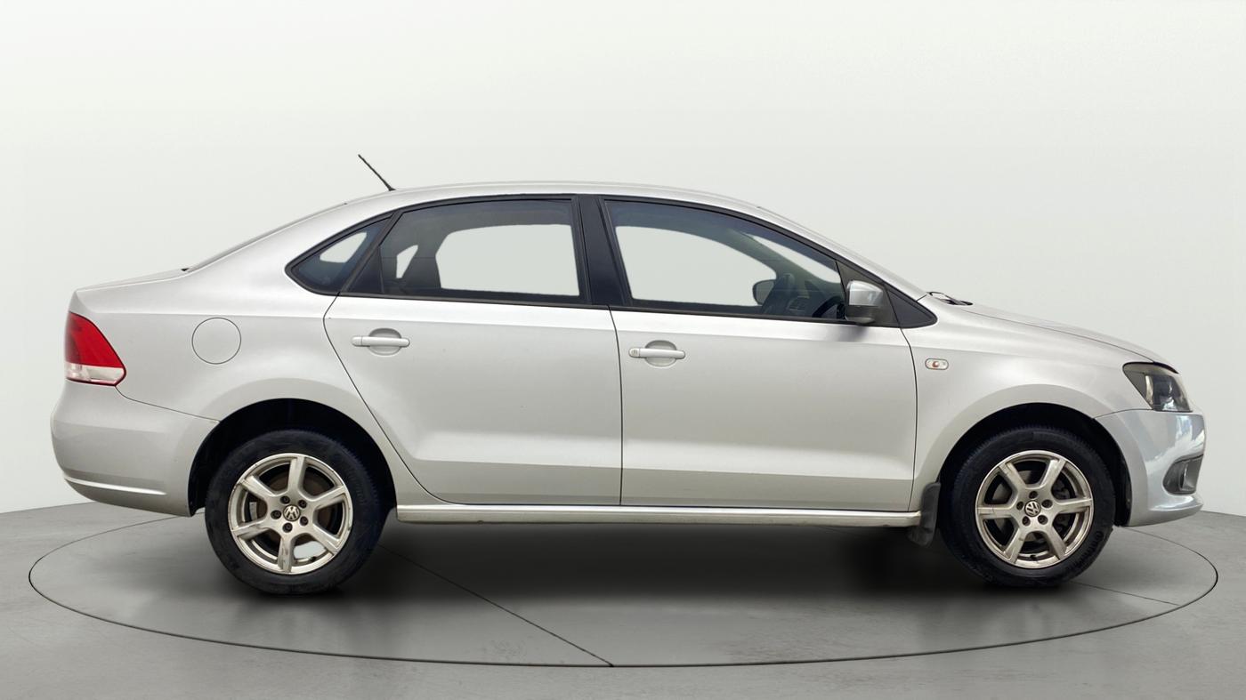 2013 Volkswagen Vento HIGHLINE PETROL AT, Petrol, Automatic, 84,536 km, Right Side View