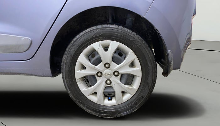 2016 Hyundai Grand i10 SPORTZ 1.2 KAPPA VTVT, Petrol, Manual, 93,995 km, Left Rear Wheel