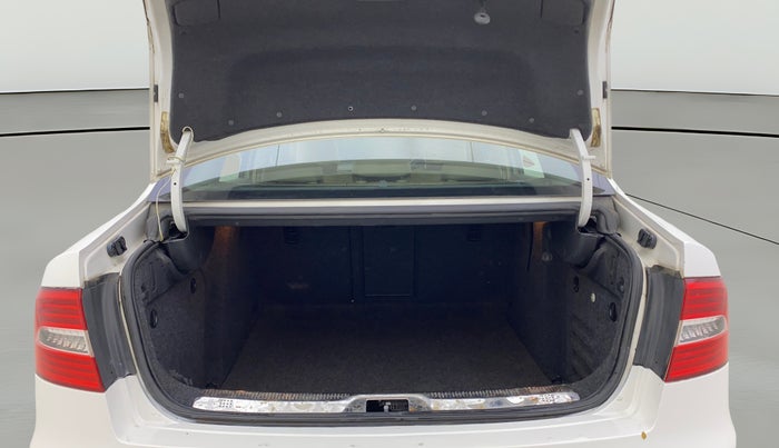 2014 Skoda Superb ELEGANCE 1.8 TSI AT, Petrol, Automatic, 64,620 km, Boot Open Zoomed View