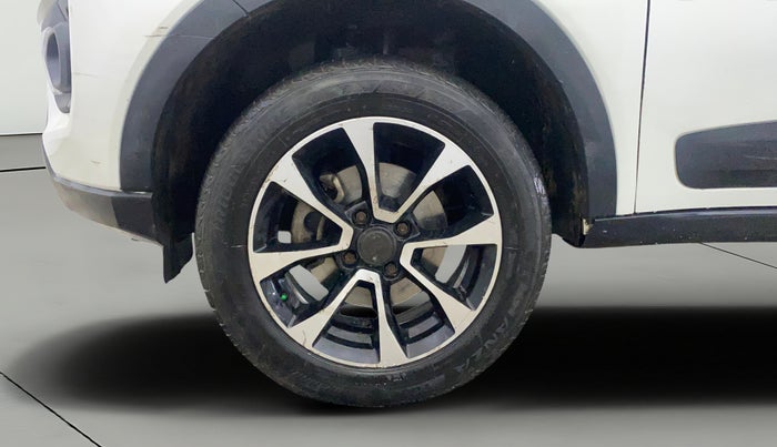 2021 Tata NEXON XM PETROL, Petrol, Manual, 60,176 km, Left Front Wheel