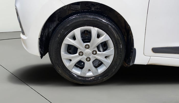 2013 Hyundai Grand i10 MAGNA 1.1 CRDI, Diesel, Manual, 71,276 km, Left Front Wheel