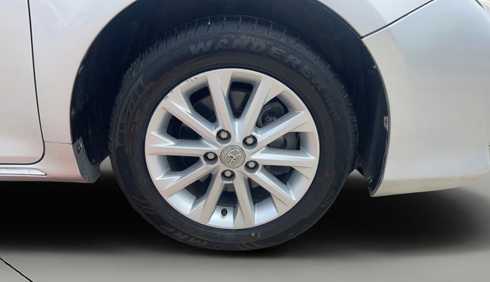 2012 Toyota Camry 2.5L AT, Petrol, Automatic, 67,585 km, Right Front Wheel