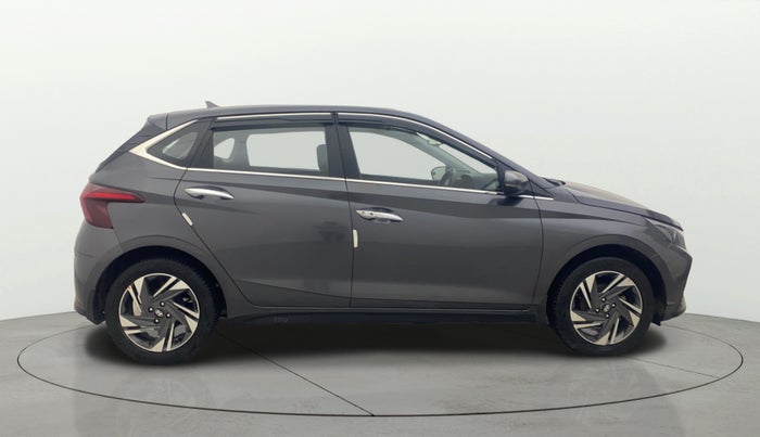 2022 Hyundai NEW I20 ASTA (O) 1.2 MT, Petrol, Manual, 1,00,478 km, Right Side View