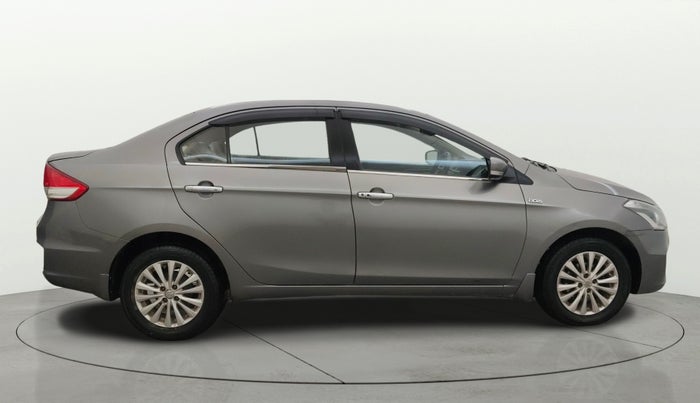 2016 Maruti Ciaz ZDI SHVS, Diesel, Manual, 72,307 km, Right Side View