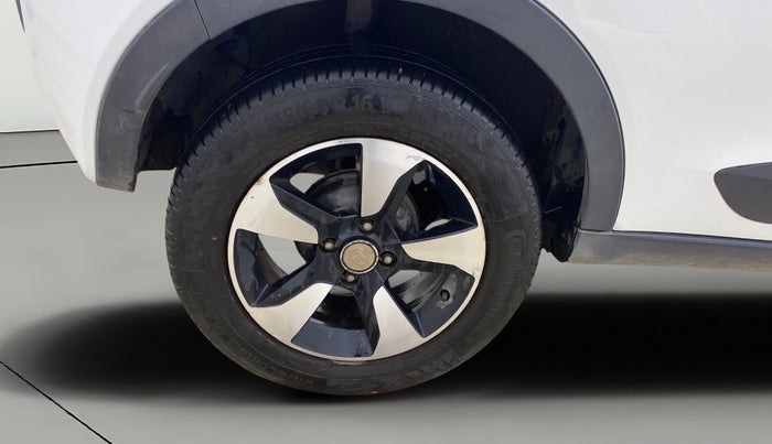 2018 Tata NEXON XZA PLUS PETROL, Petrol, Automatic, 89,777 km, Right Rear Wheel