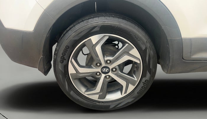 2018 Hyundai Creta SX 1.6 DIESEL DUAL TONE, Diesel, Manual, 1,10,150 km, Right Rear Wheel