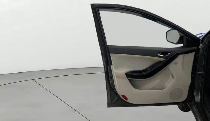 2022 Tata NEXON XZA PLUS (HS) PETROL, Petrol, Automatic, 52,685 km, LHS Front Door