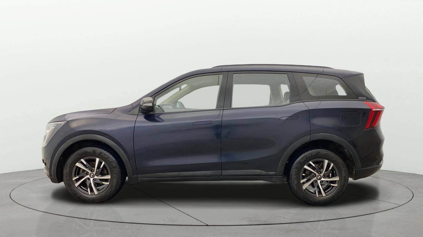 2022 Mahindra XUV700 AX 5 P MT 5 STR, Petrol, Manual, 41,551 km, Left Side