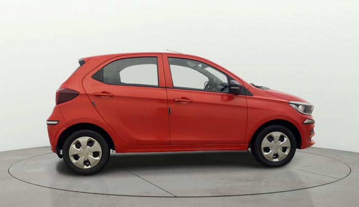 2022 Tata Tiago XTA PETROL, Petrol, Automatic, 43,765 km, Right Side View