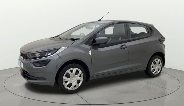 2024 Tata ALTROZ XM PLUS CNG, CNG, Manual, 28,896 km, Left Front Diagonal