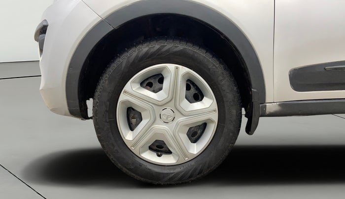 2018 Tata NEXON XE PETROL, Petrol, Manual, 29,416 km, Left Front Wheel
