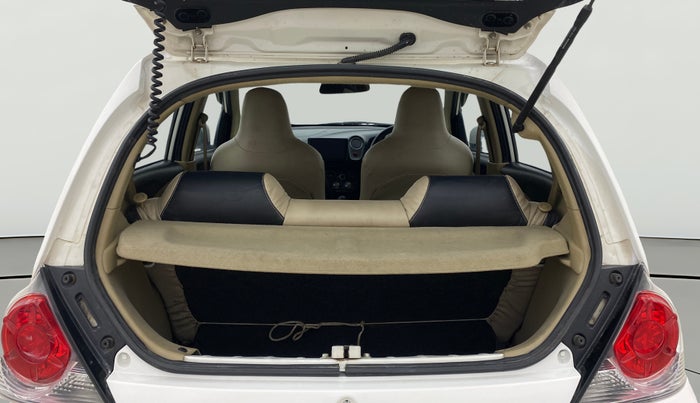 2015 Honda Brio VX AT, Petrol, Automatic, 82,622 km, Boot Open Zoomed View