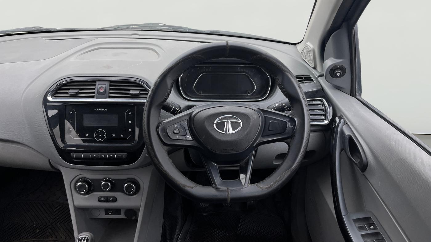 2022 Tata TIGOR XZ CNG, CNG, Manual, 65,101 km, Steering Wheel Close Up
