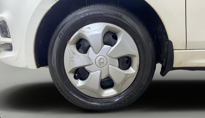 2023 Tata TIGOR XZ CNG, CNG, Manual, 26,747 km, Left Front Wheel