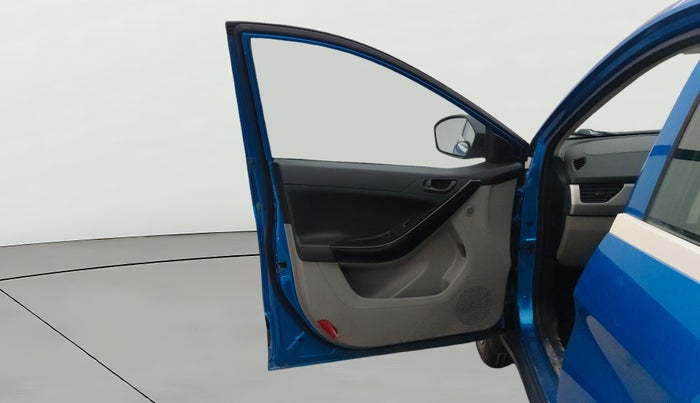 2017 Tata NEXON XM PETROL, Petrol, Manual, 29,923 km, LHS Front Door