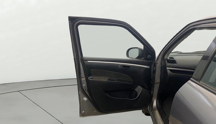 2016 Maruti Swift LXI (O), Petrol, Manual, 72,650 km, LHS Front Door