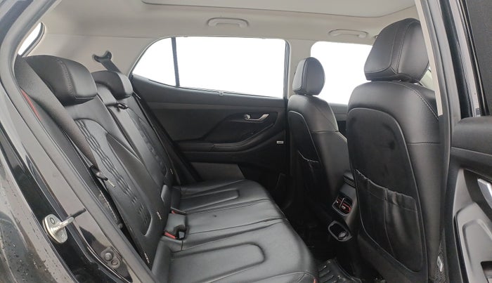 2021 Hyundai Creta SX (O) 1.4 TURBO DCT, Petrol, Automatic, 97,337 km, Right Side Rear Door Cabin