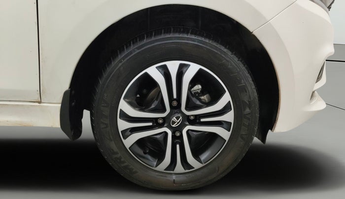 2022 Tata Tiago XTA PETROL, Petrol, Automatic, 12,179 km, Right Front Wheel
