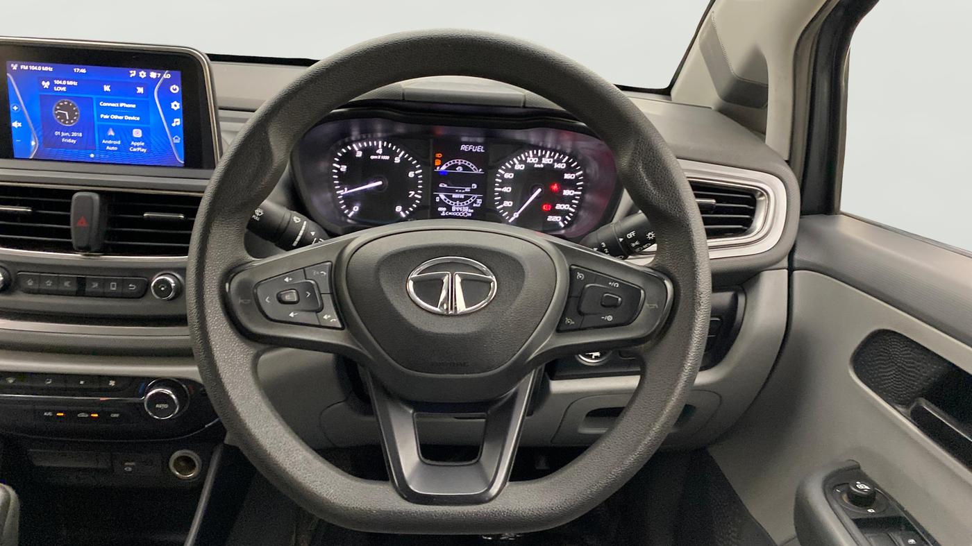 2020 Tata ALTROZ XT PETROL, Petrol, Manual, 84,437 km, Steering Wheel Close Up