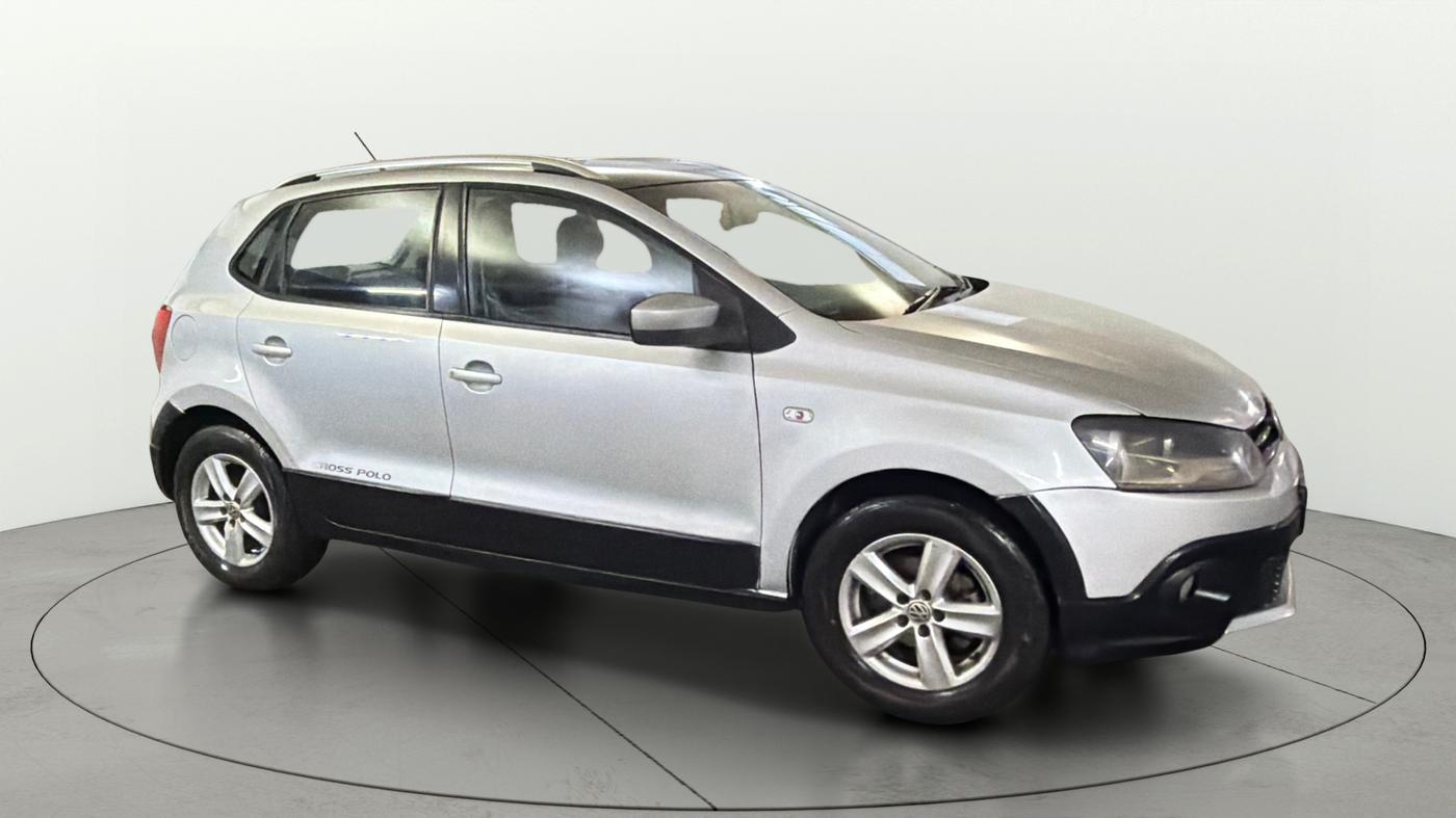 2015 Volkswagen Polo HIGHLINE1.2L, Petrol, Manual, 61,503 km, Right Front Diagonal