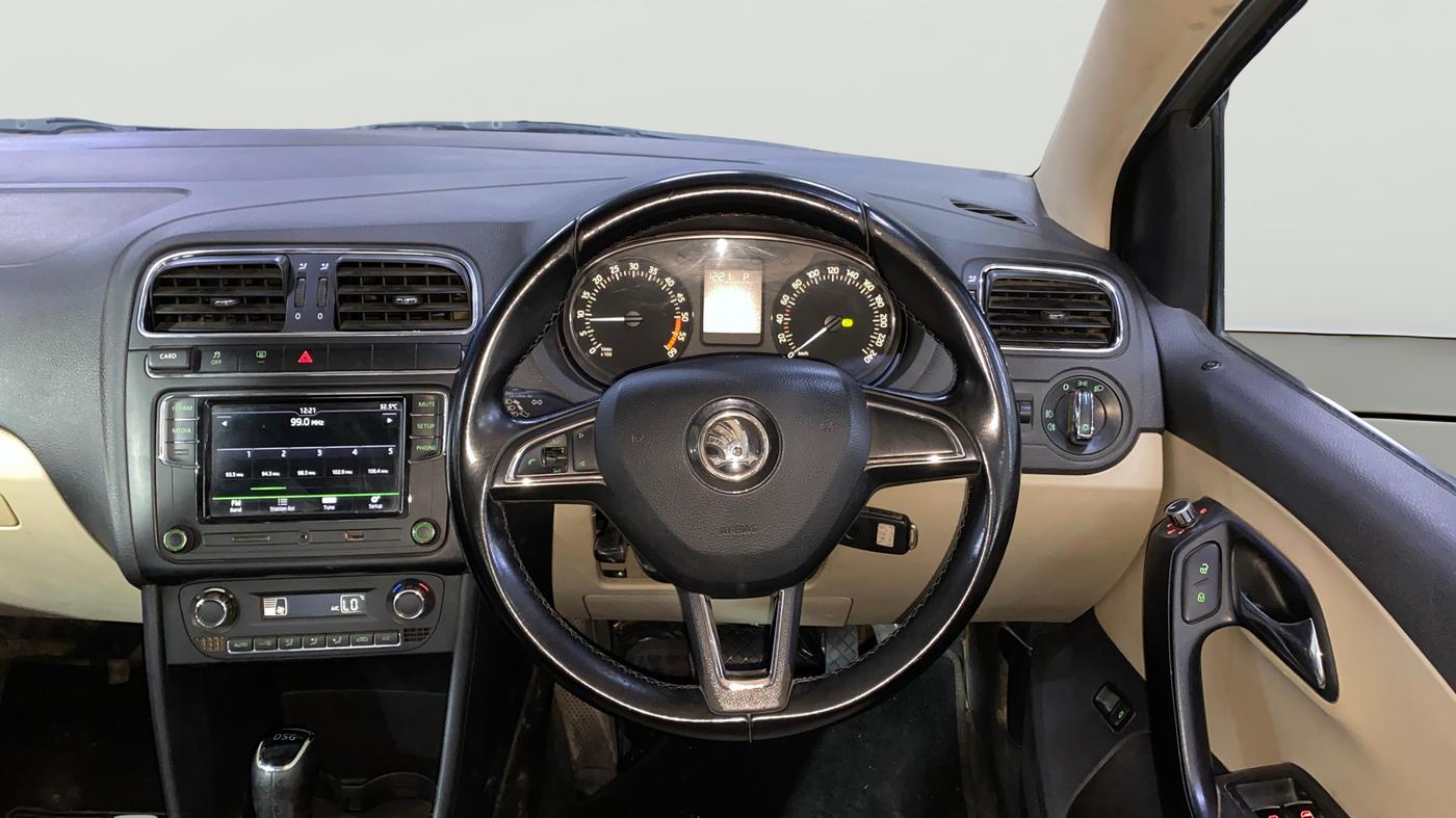 2018 Skoda Rapid STYLE 1.5 TDI AT, Diesel, Automatic, 1,13,827 km, Steering Wheel Close Up