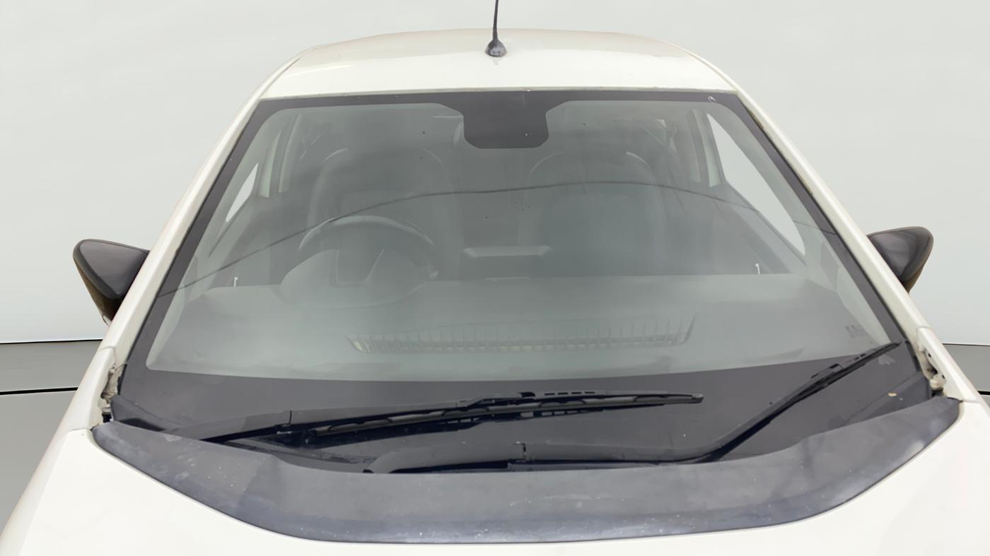 2020 Tata ALTROZ XZ DIESEL, Diesel, Manual, 41,908 km, Front Windshield