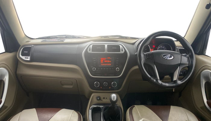 2015 Mahindra TUV300 T8, Diesel, Manual, 96,628 km, Dashboard