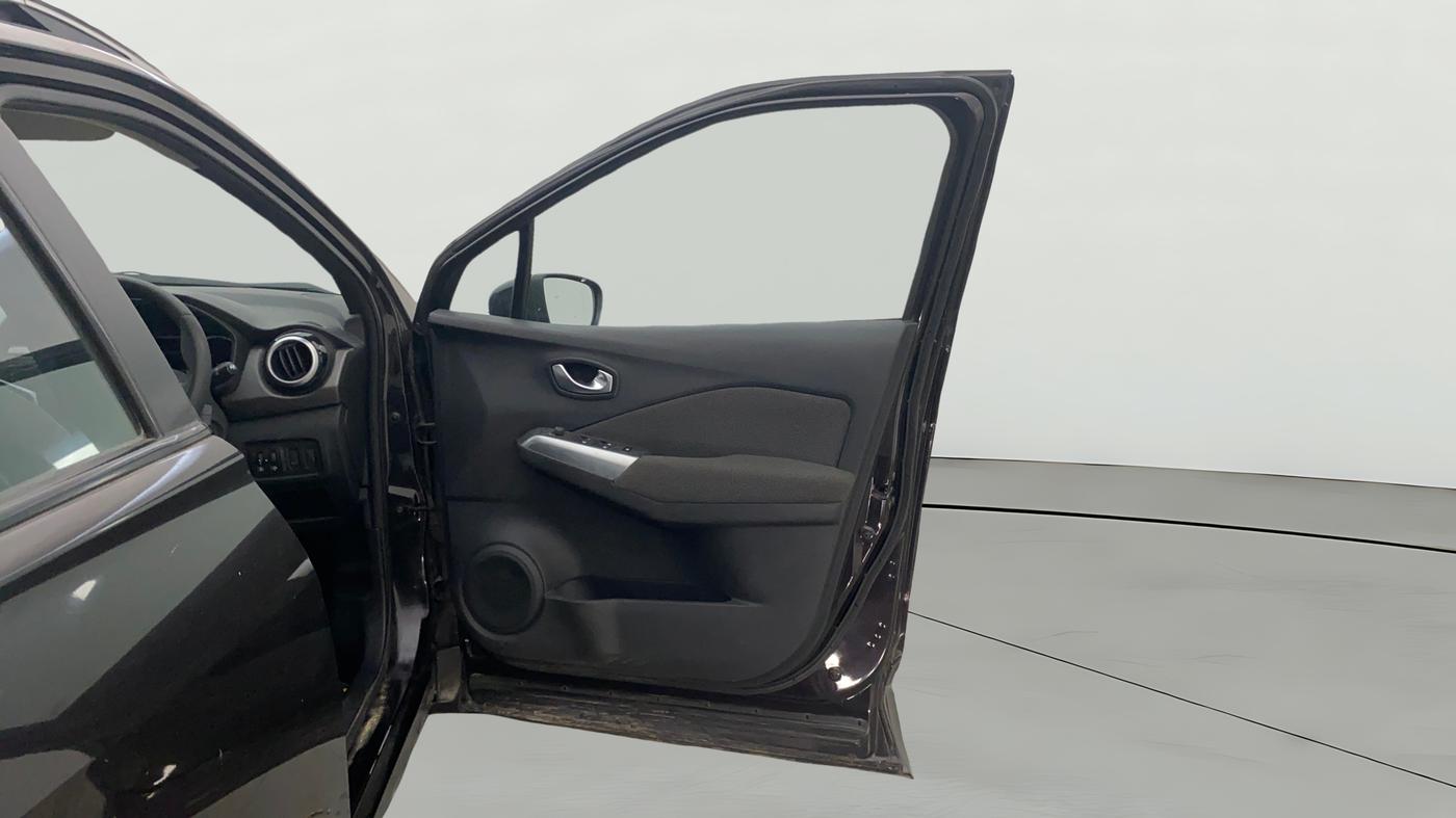 2019 Nissan Kicks XV DIESEL, Diesel, Manual, 56,916 km, RHS Front Door
