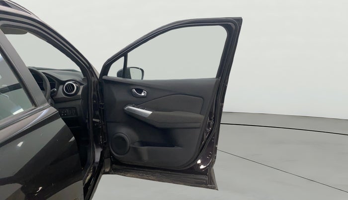 2019 Nissan Kicks XV DIESEL, Diesel, Manual, 56,966 km, RHS Front Door