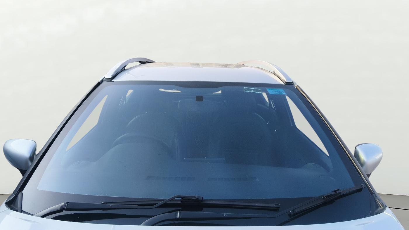 2021 Nissan Kicks XV PREMIUM TURBO 1.3 CVT, Petrol, Automatic, 52,747 km, Front Windshield