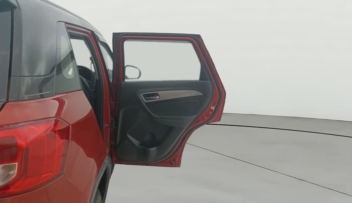 2016 Maruti Vitara Brezza ZDI, Diesel, Manual, 66,687 km, RHS Rear Door