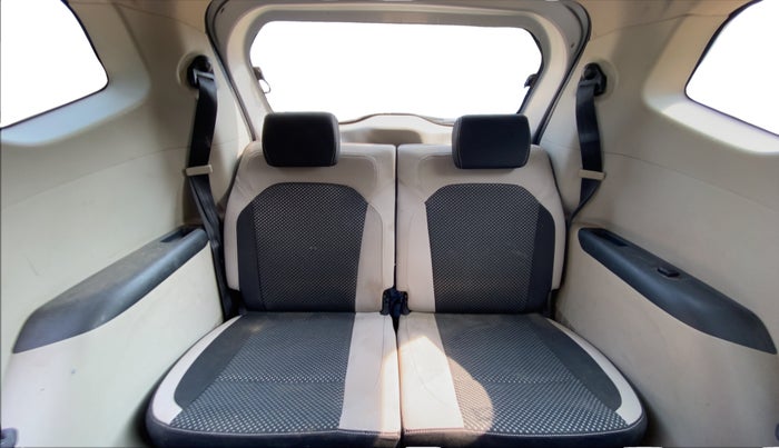 2021 Renault TRIBER RXZ, Petrol, Manual, 53,424 km, Third Seat Row ( optional )