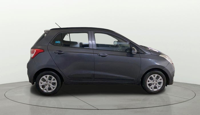2015 Hyundai Grand i10 SPORTZ 1.2 KAPPA VTVT, Petrol, Manual, 42,064 km, Right Side View